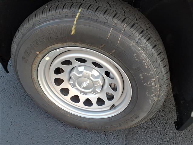 new 2026 Chevrolet Silverado 1500 car, priced at $31,007