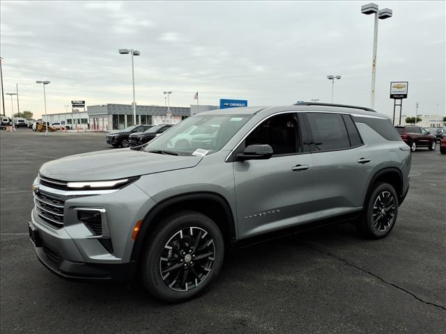 new 2026 Chevrolet Traverse car, priced at $42,537