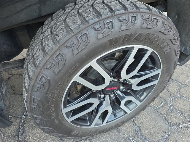 used 2025 GMC Sierra 1500 car, priced at $55,993