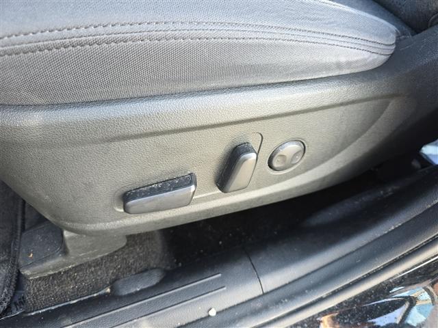 used 2023 Hyundai Santa Fe car, priced at $21,587