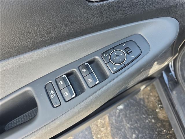 used 2023 Hyundai Santa Fe car, priced at $21,587