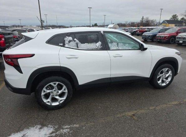 used 2024 Chevrolet Trax car, priced at $21,890