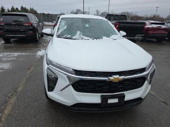 used 2024 Chevrolet Trax car, priced at $21,890