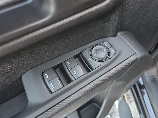 used 2022 Chevrolet Silverado 1500 car, priced at $31,900