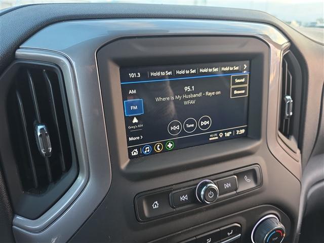 used 2022 Chevrolet Silverado 1500 car, priced at $31,900