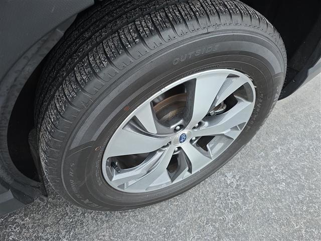 used 2023 Subaru Ascent car, priced at $27,859