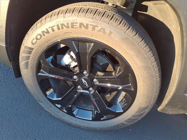 new 2026 Chevrolet Equinox car, priced at $29,080