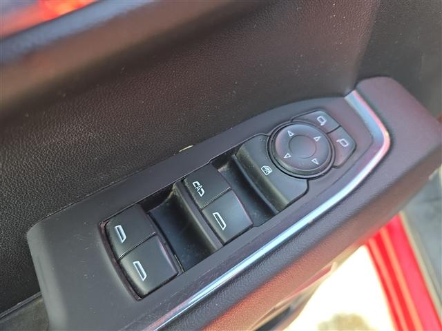 used 2023 Chevrolet Silverado 1500 car, priced at $38,232