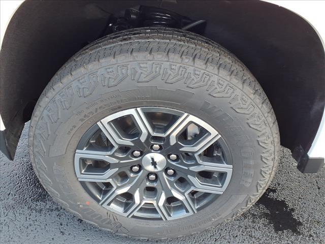 new 2026 Chevrolet Colorado car, priced at $45,877