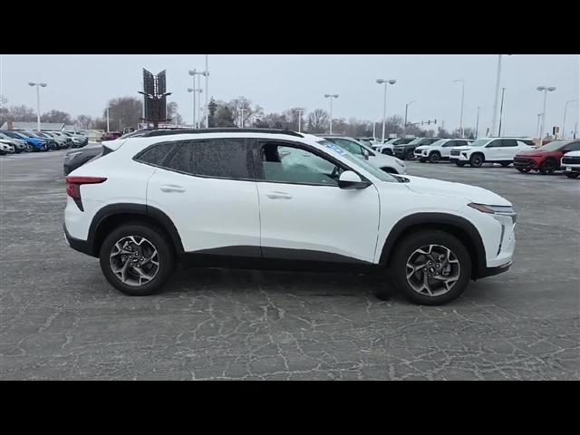 used 2025 Chevrolet Trax car, priced at $20,584