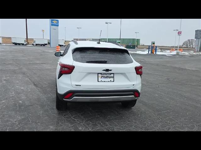 used 2025 Chevrolet Trax car, priced at $20,584