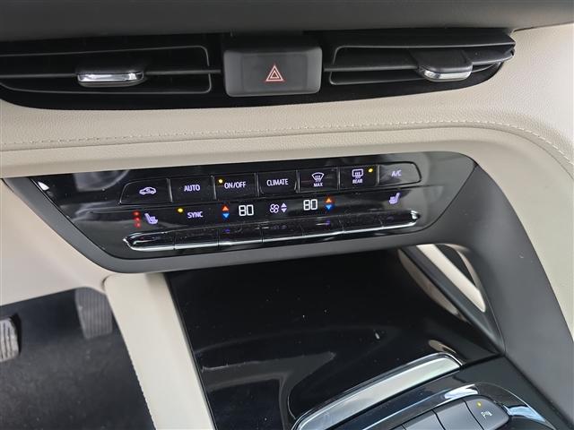 used 2021 Buick Envision car, priced at $25,240