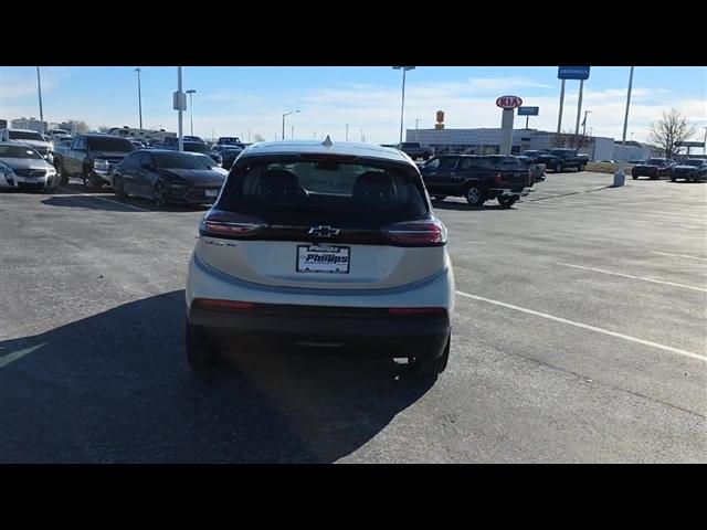used 2022 Chevrolet Bolt EV car, priced at $13,388
