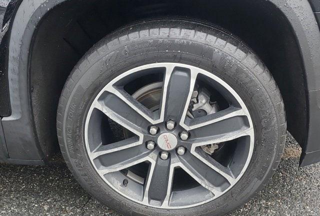 used 2023 GMC Acadia car, priced at $32,188