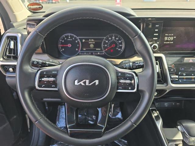 used 2023 Kia Sorento car, priced at $30,371