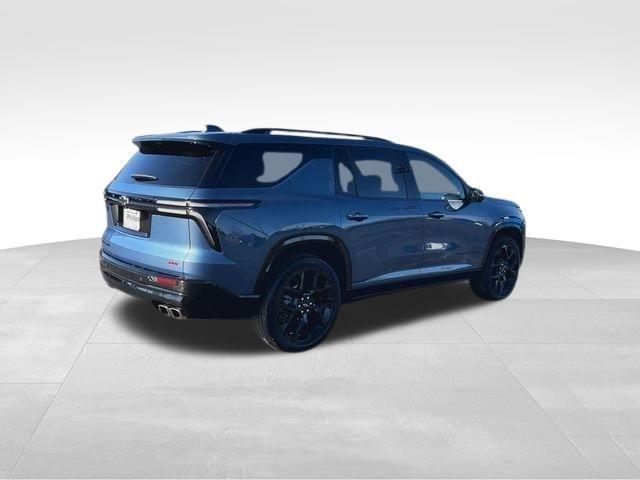 used 2024 Chevrolet Traverse car, priced at $50,389