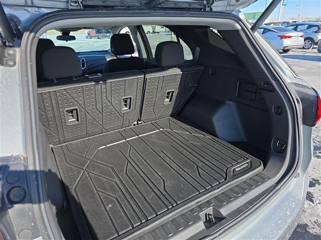 used 2023 Chevrolet Equinox car, priced at $19,330