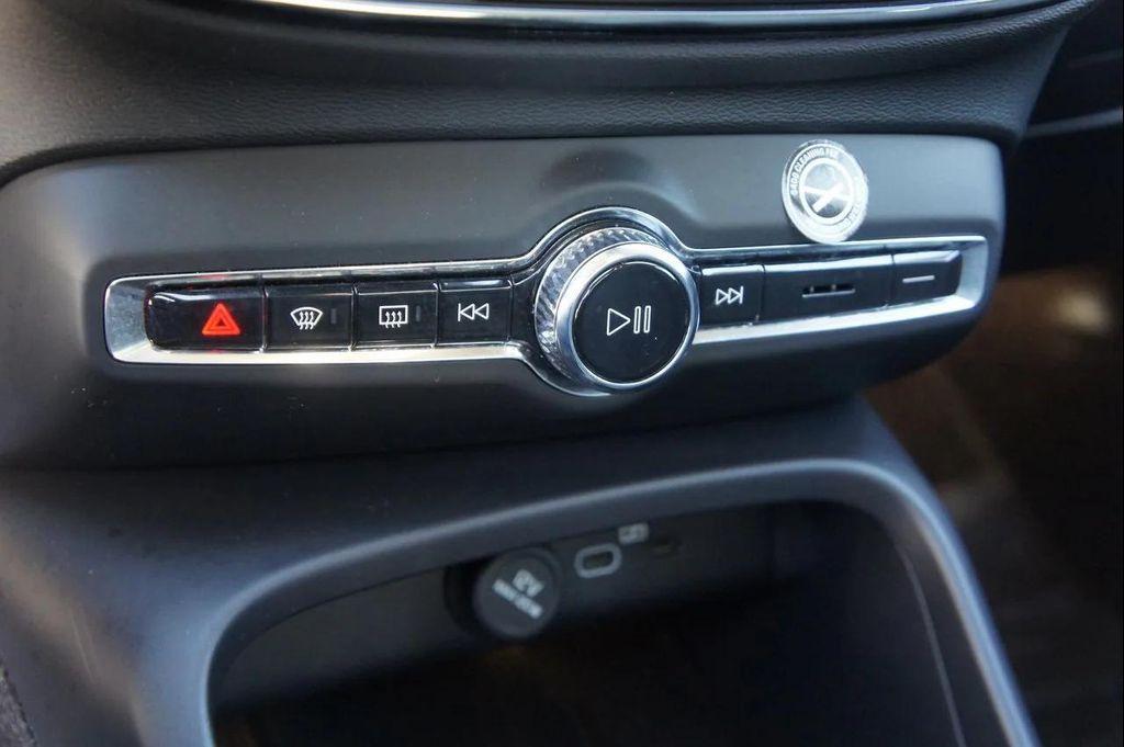 used 2025 Volvo XC40 car, priced at $32,498