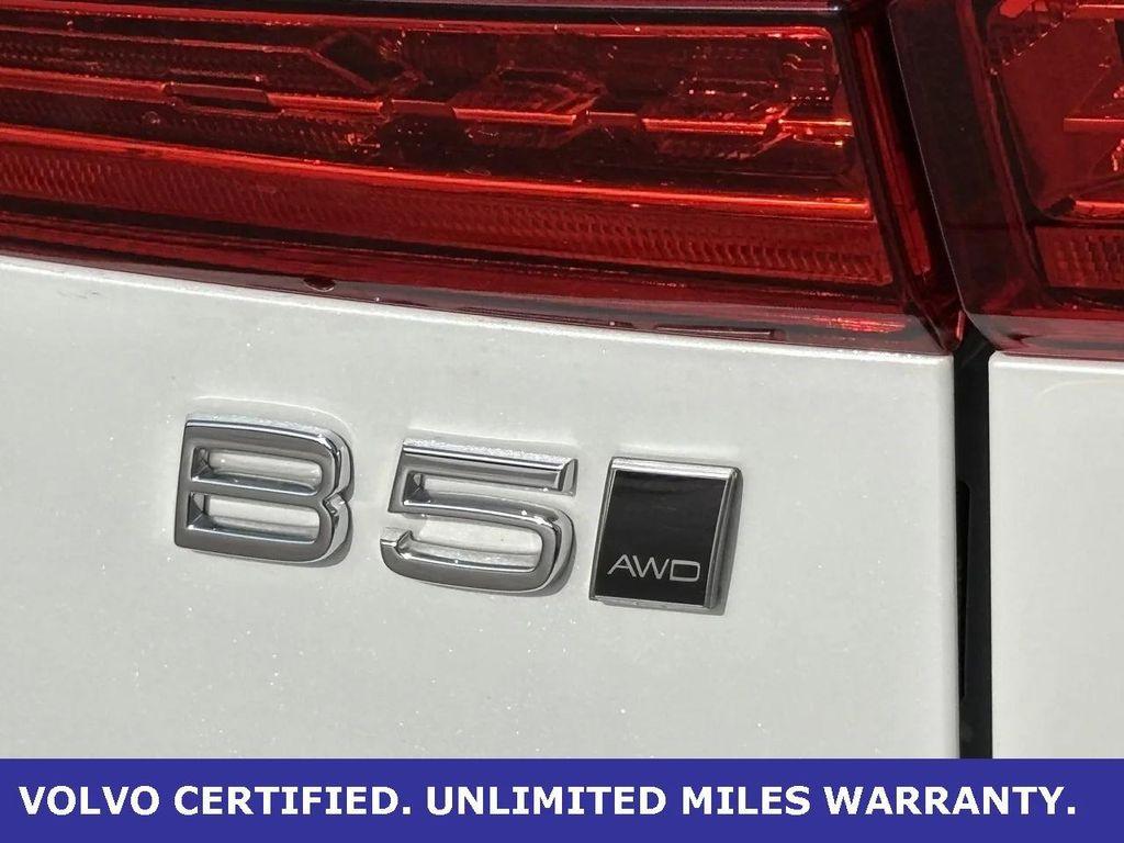 used 2025 Volvo XC60 car, priced at $35,500