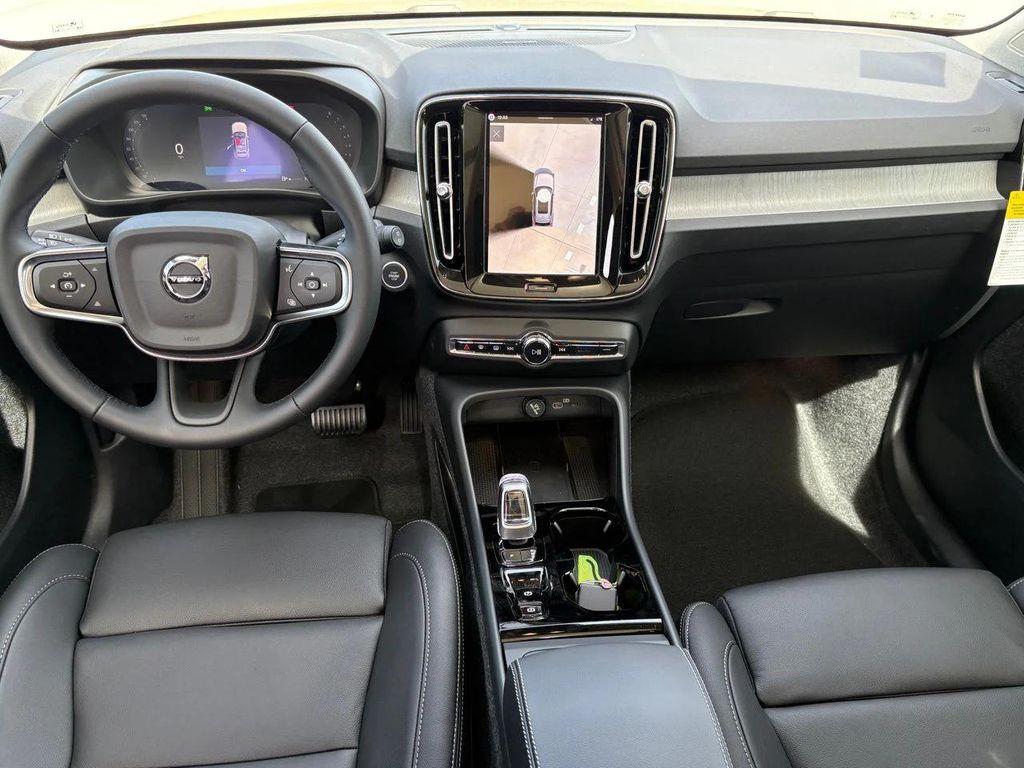 new 2026 Volvo XC40 car, priced at $45,960