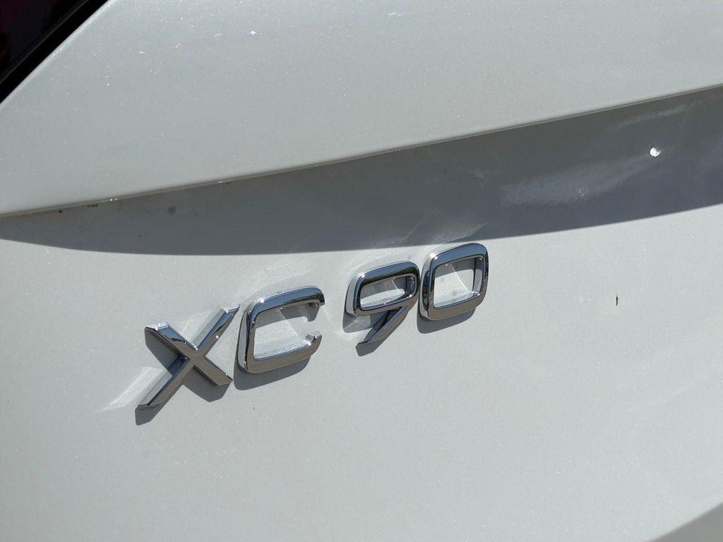 new 2025 Volvo XC90 Plug-In Hybrid car, priced at $78,805