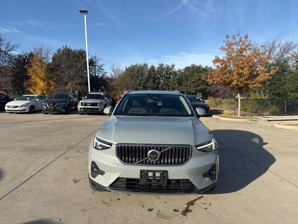 used 2025 Volvo XC40 car, priced at $29,500