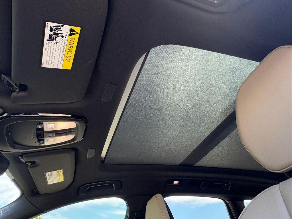 new 2026 Volvo XC60 car, priced at $58,105