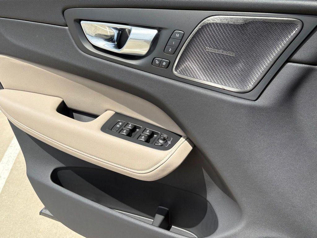 new 2026 Volvo XC60 car, priced at $58,105