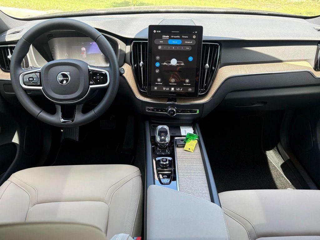 new 2026 Volvo XC60 car, priced at $58,105