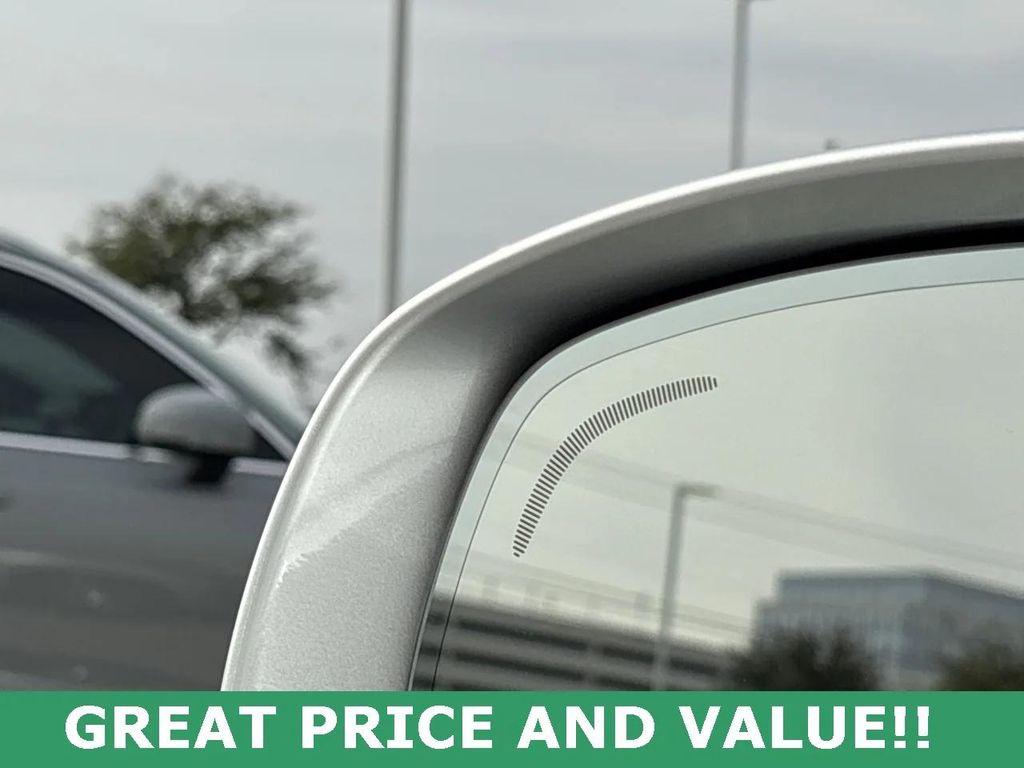 used 2020 Volvo XC90 car, priced at $21,000