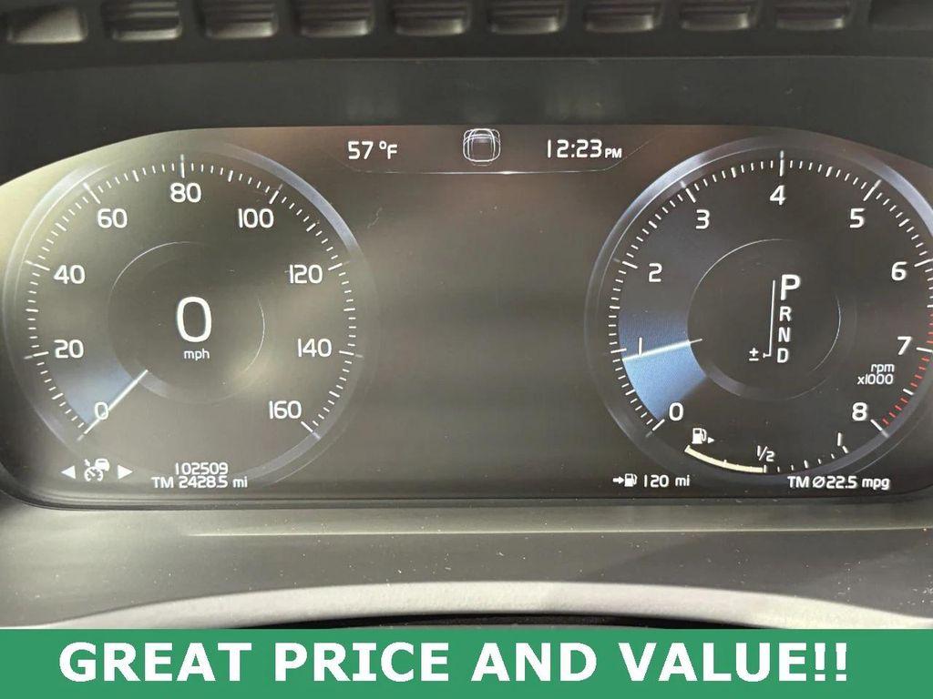 used 2020 Volvo XC90 car, priced at $21,000