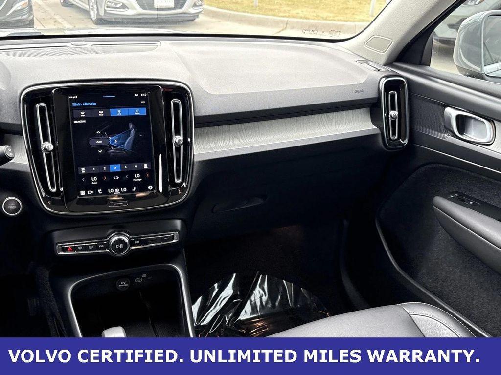 used 2025 Volvo XC40 car, priced at $31,800