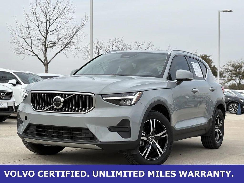 used 2025 Volvo XC40 car, priced at $31,800