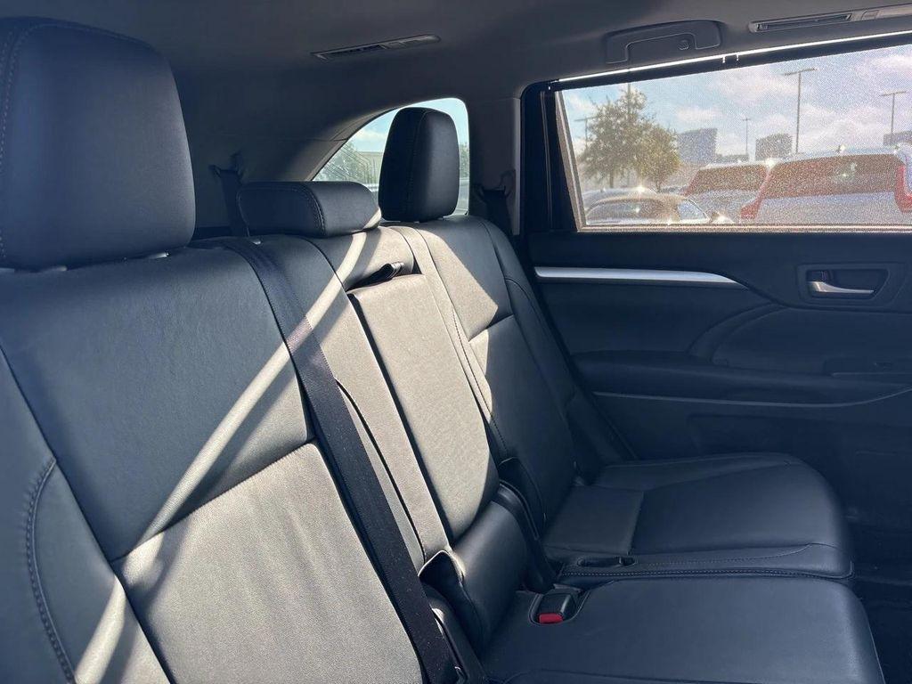 used 2015 Toyota Highlander car, priced at $18,800