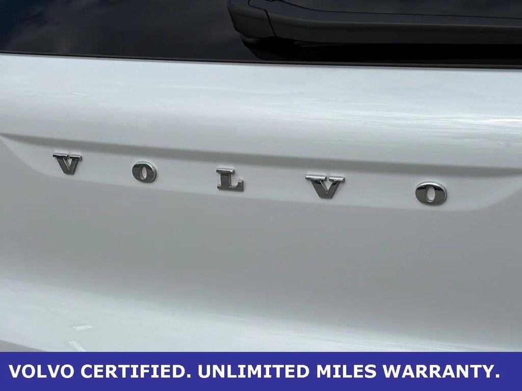 used 2025 Volvo XC40 car, priced at $32,200