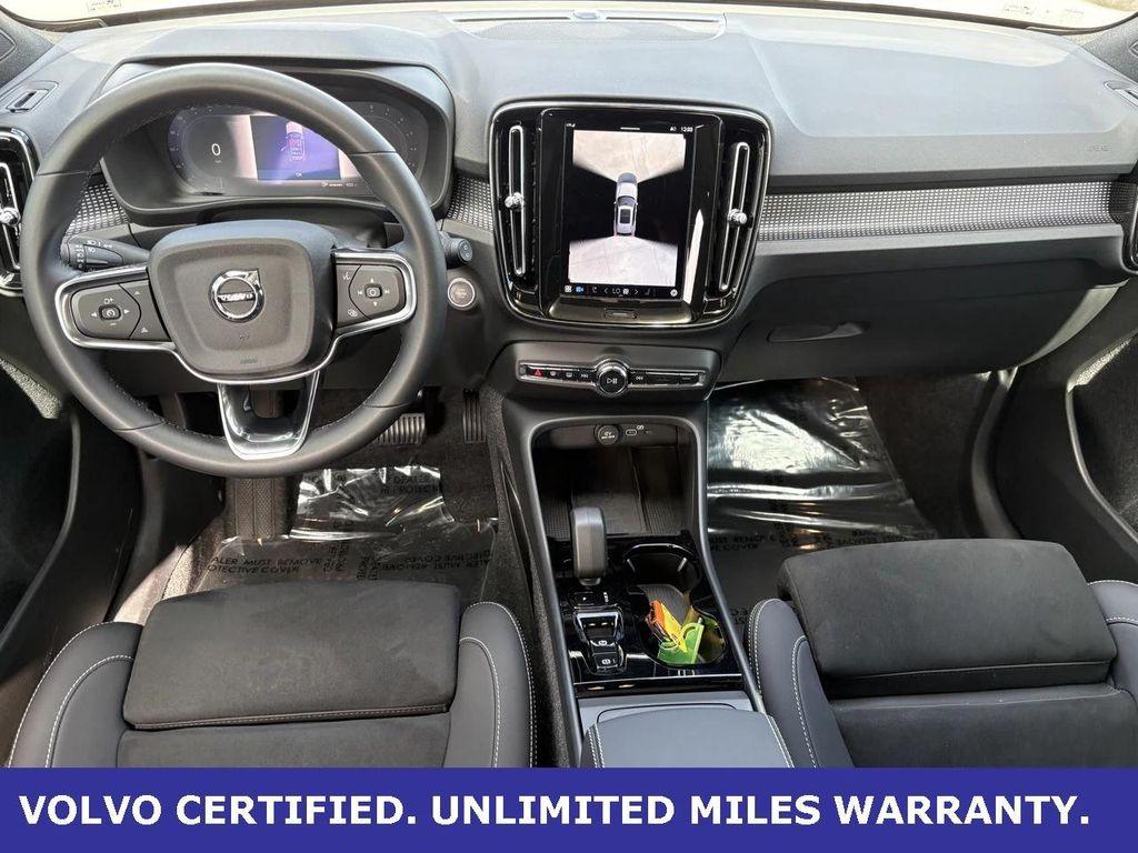used 2025 Volvo XC40 car, priced at $32,200