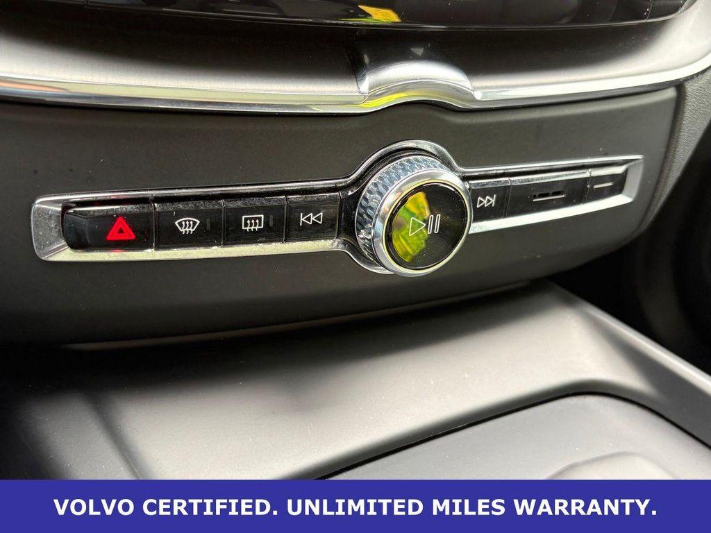 used 2025 Volvo XC60 car, priced at $35,800