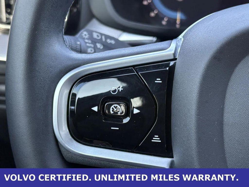 used 2022 Volvo XC60 Recharge Plug-In Hybrid car, priced at $34,500