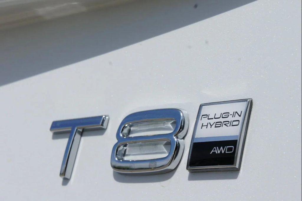 new 2025 Volvo XC90 Plug-In Hybrid car, priced at $78,805