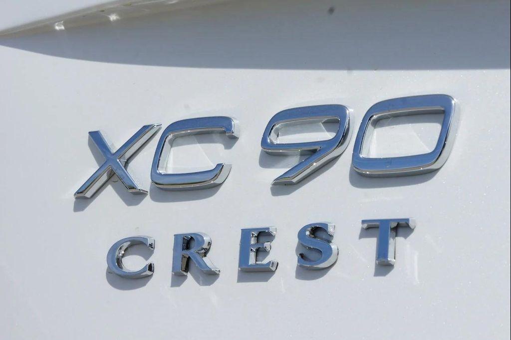 new 2025 Volvo XC90 Plug-In Hybrid car, priced at $78,805