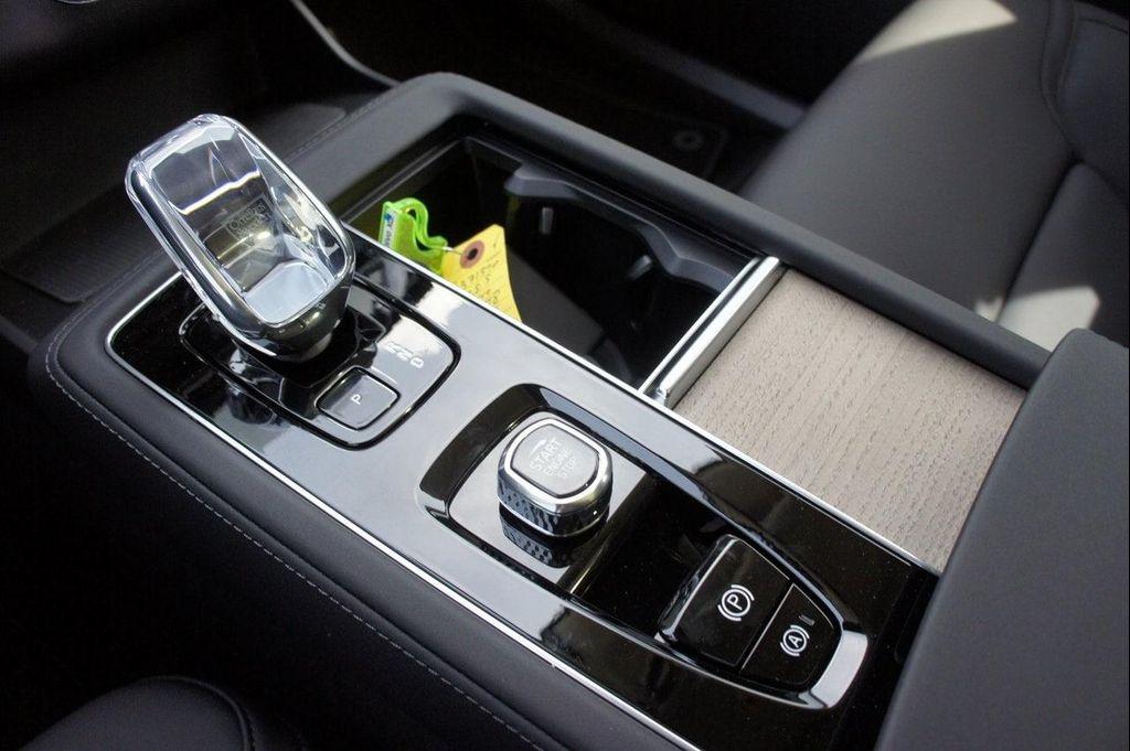 new 2025 Volvo XC90 Plug-In Hybrid car, priced at $78,805