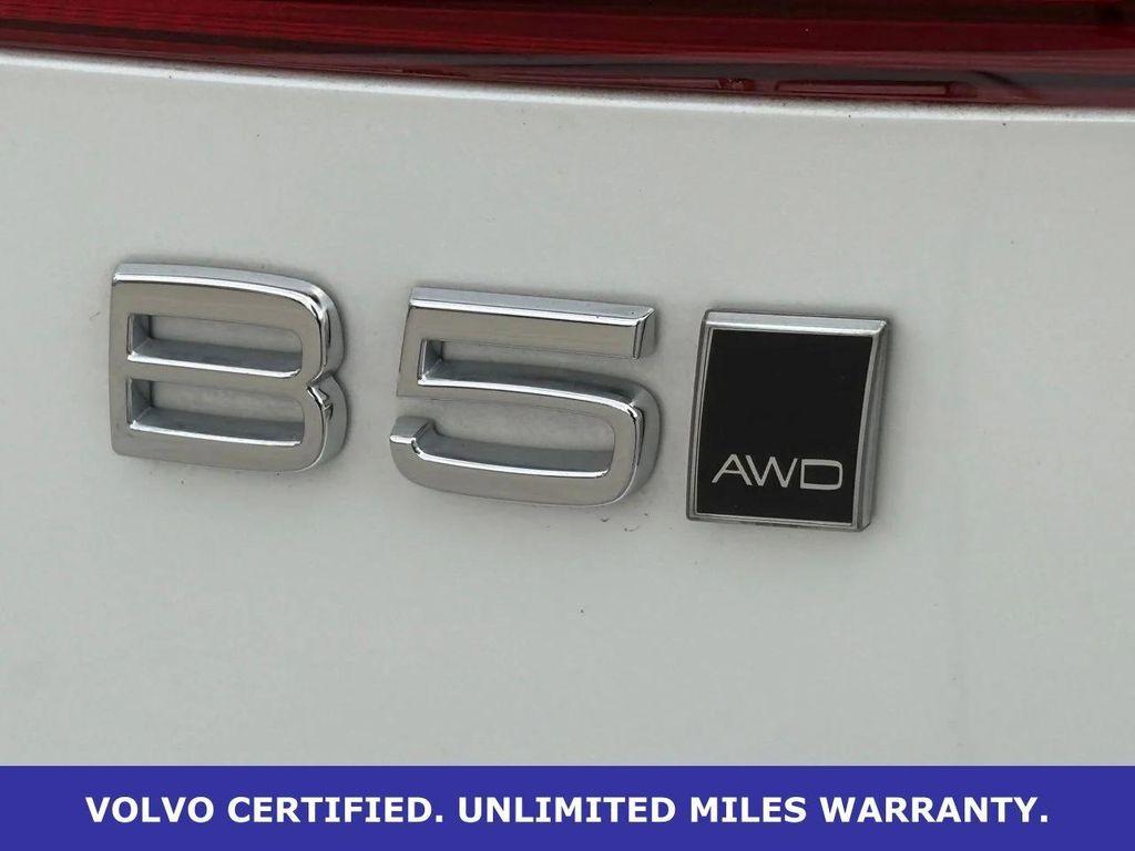 used 2024 Volvo XC60 car, priced at $33,500
