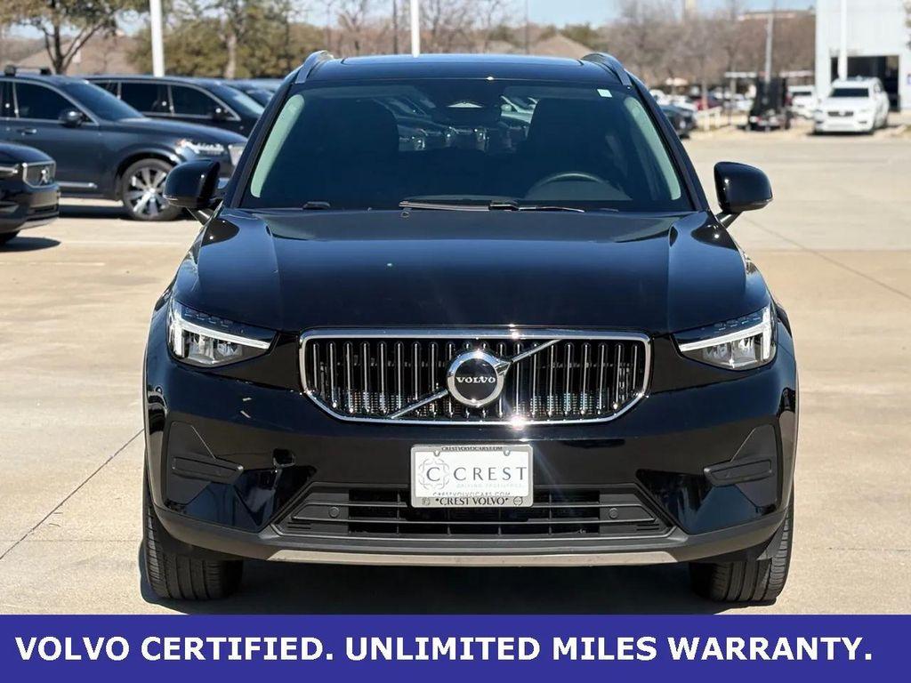 used 2025 Volvo XC40 car, priced at $31,500