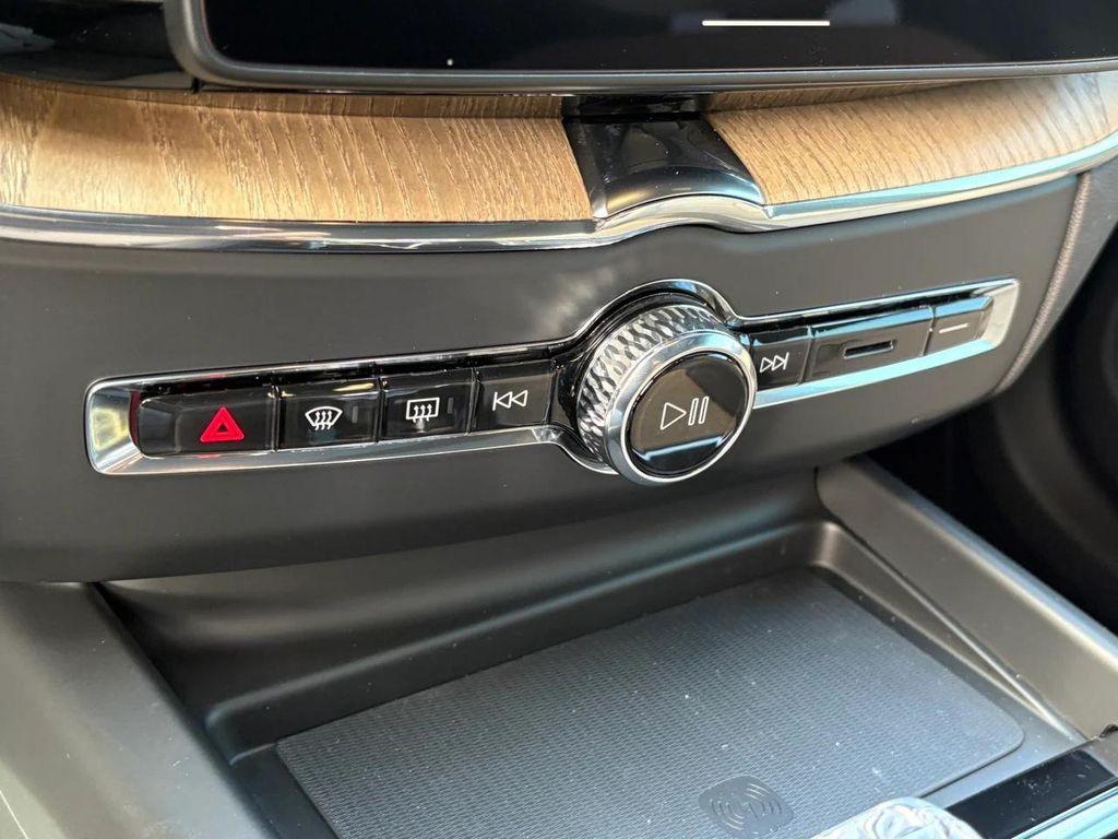 new 2026 Volvo XC60 car, priced at $57,985