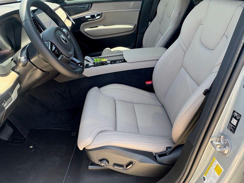 new 2026 Volvo XC90 car, priced at $76,545