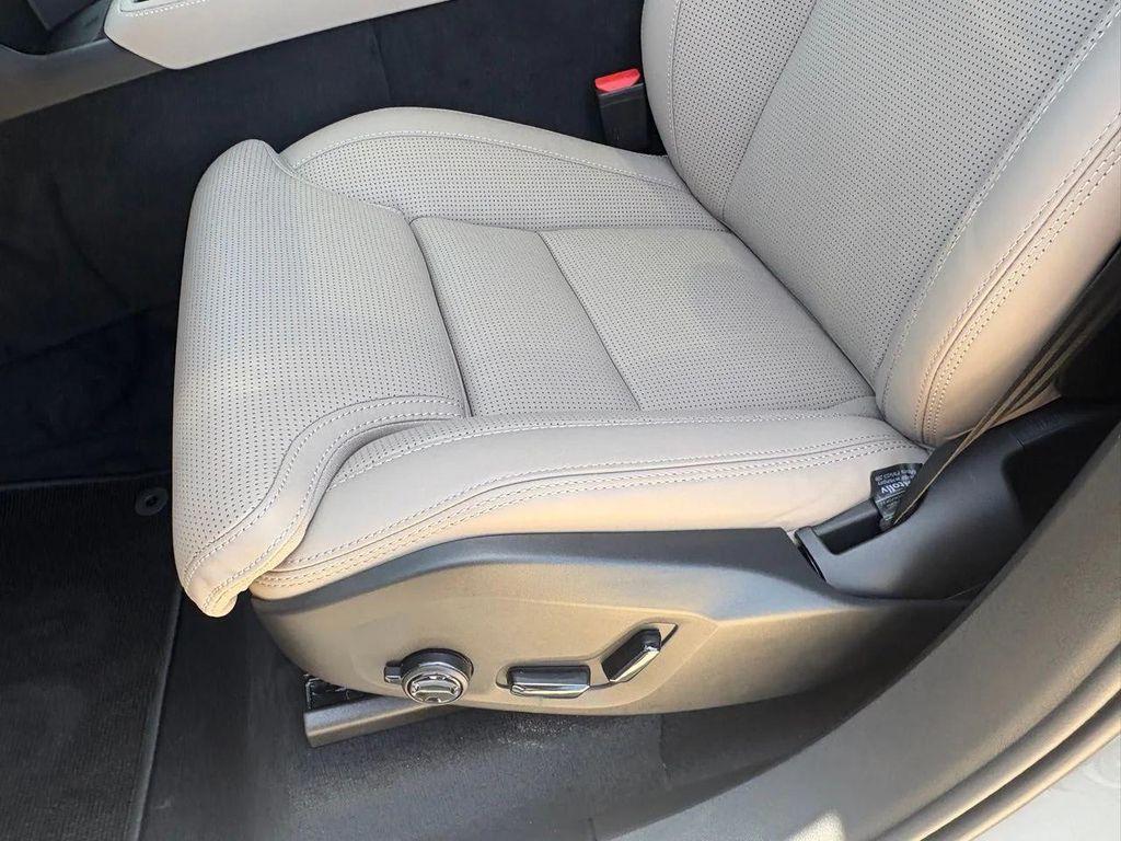 new 2026 Volvo XC90 car, priced at $76,545