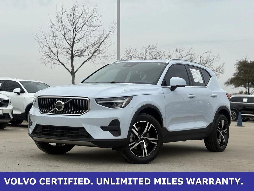 used 2025 Volvo XC40 car, priced at $31,300