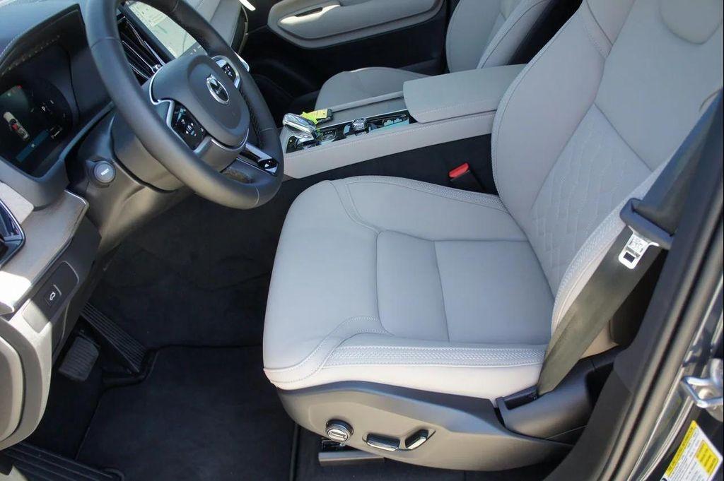 new 2026 Volvo XC90 car, priced at $71,825