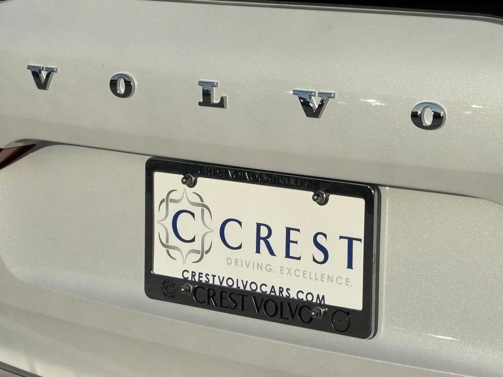 new 2026 Volvo XC60 Plug-In Hybrid car, priced at $69,285