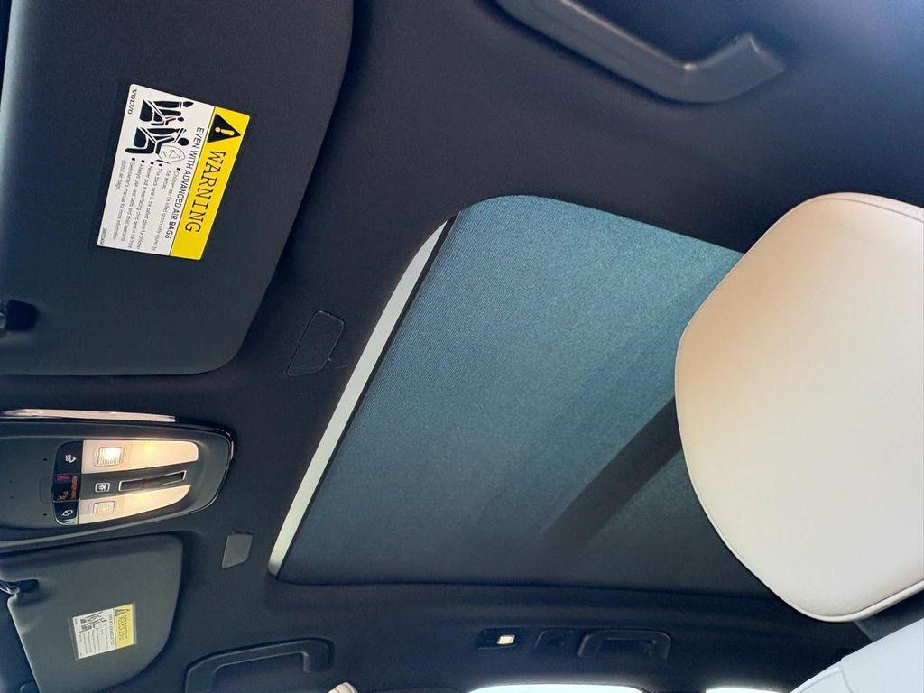 new 2026 Volvo XC60 Plug-In Hybrid car, priced at $69,285